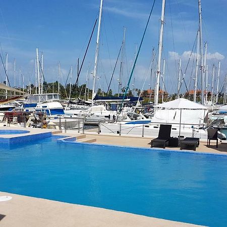 Marina Hotel at Shelter Bay Colon Eksteriør billede